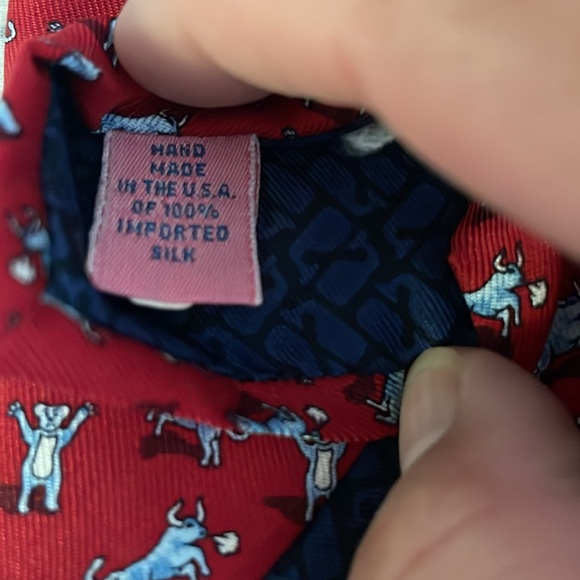 Designer necktie :  excellent pre-owned condition - Picture 5 of 5